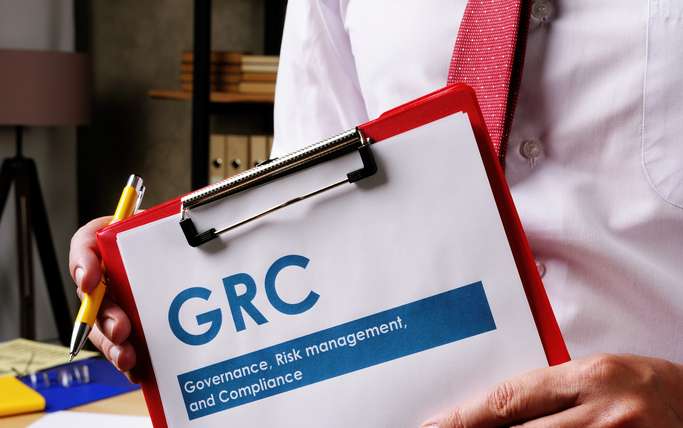 Governance, Risk & Compliance (GRC)